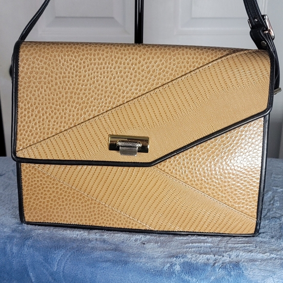 Roche Ventura Large Camel Emu & Burma Leather Autographed Shoulder Bag - Picture 3 of 10